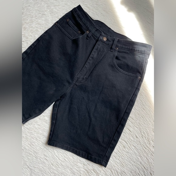 Y2k Jordache black denim Bermuda shorts - Picture 6 of 9